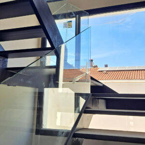 021_Escalera